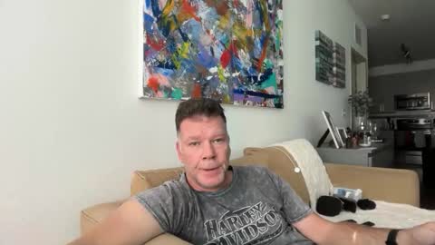 Snapshot of dartanha007 chatting on 11/03/25, 07:59 dartanha007 online show from 11/03/25, 07:59