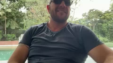 Snapshot of dartanian0001 chatting on 10/13/25, 10:43 dartanian0001 online show from 10/13/25, 10:43