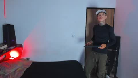 darwin_stark online show from 05/06/26, 07:24