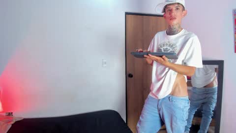 darwin_stark online show from 05/08/26, 07:46