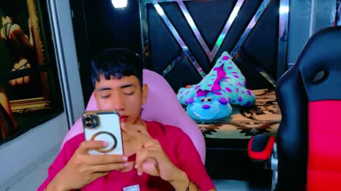 darwinandbrayan online show from 11/19/25, 09:26