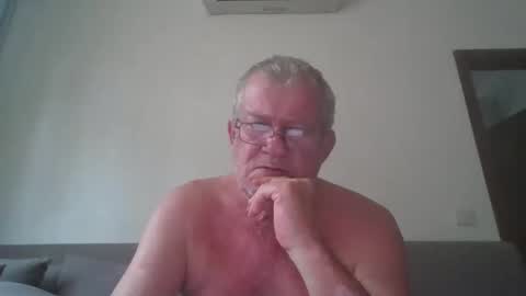 Snapshot of darwincock chatting on 04/03/26, 01:14 darwincock online show from 04/03/26, 01:14