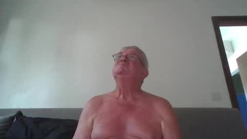 Snapshot of darwincock chatting on 04/11/26, 06:51 darwincock online show from 04/11/26, 06:51