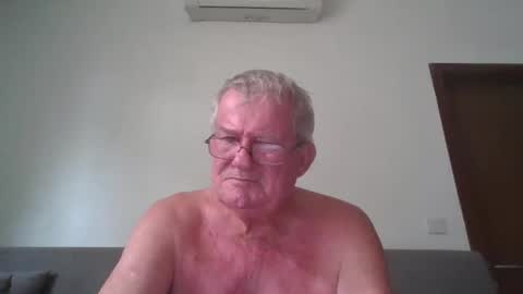 Snapshot of darwincock chatting on 04/17/26, 03:20 darwincock online show from 04/17/26, 03:20