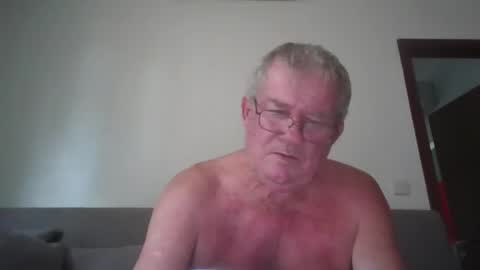 Snapshot of darwincock chatting on 04/21/26, 01:53 darwincock online show from 04/21/26, 01:53