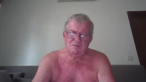 Snapshot of darwincock chatting on 05/01/26, 02:38 darwincock online show from 05/01/26, 02:38