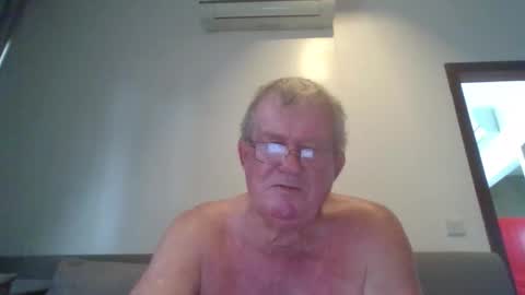 Snapshot of darwincock chatting on 05/09/26, 04:39 darwincock online show from 05/09/26, 04:39