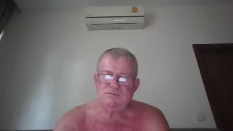 Snapshot of darwincock chatting on 05/11/26, 01:55 darwincock online show from 05/11/26, 01:55
