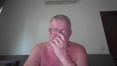 Snapshot of darwincock chatting on 05/13/26, 01:58 darwincock online show from 05/13/26, 01:58