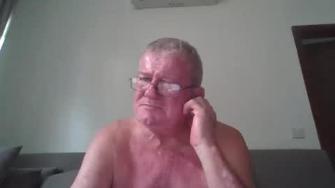 Snapshot of darwincock chatting on 05/14/26, 02:29 darwincock online show from 05/14/26, 02:29
