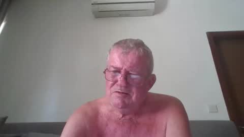Snapshot of darwincock chatting on 05/15/26, 04:41 darwincock online show from 05/15/26, 04:41