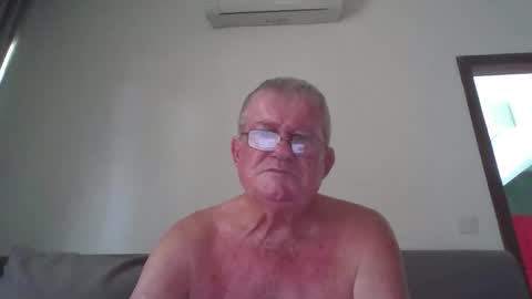 Snapshot of darwincock chatting on 05/16/26, 05:26 darwincock online show from 05/16/26, 05:26