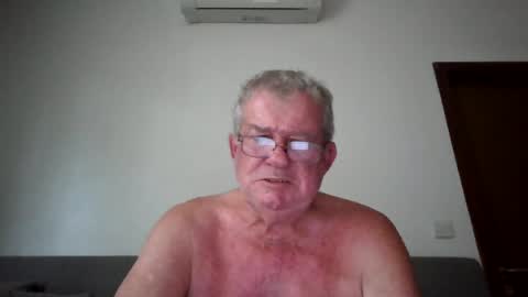 Snapshot of darwincock chatting on 07/01/26, 01:29 darwincock online show from 07/01/26, 01:29