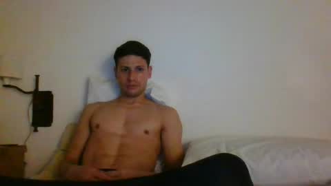 Snapshot of daryof chatting on 07/14/26, 08:58 Daryo Franco online show from 07/14/26, 08:58