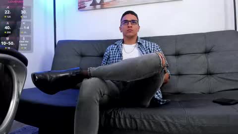 Dash online show from 10/05/25, 01:09