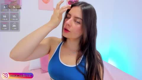 Dasha  online show from 11/17/25, 12:22