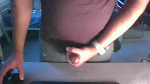 Snapshot of datdicktho69 chatting on 01/07/25, 04:05 Daniel Myers online show from 01/07/25, 04:05