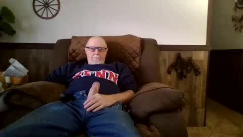 Snapshot of dave571960 chatting on 11/03/25, 11:55 dave571960 online show from 11/03/25, 11:55
