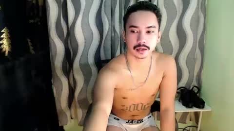 Snapshot of dave_cummers chatting on 06/17/26, 01:30 DAVE online show from 06/17/26, 01:30