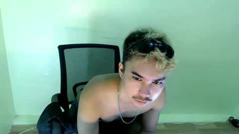 Snapshot of dave_cummers chatting on 07/02/26, 03:23 DAVE online show from 07/02/26, 03:23
