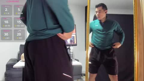 Snapshot of dave_hs chatting on 11/11/25, 05:29 dave_hs online show from 11/11/25, 05:29