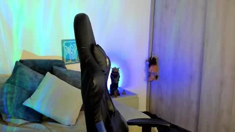 DAVE MAX online show from 11/14/25, 10:03