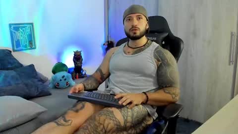 DAVE MAX online show from 11/26/25, 02:45