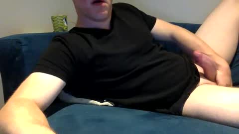 Snapshot of daveb709709709 chatting on 09/27/25, 02:16 daveb709709709 online show from 09/27/25, 02:16