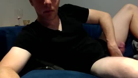 Snapshot of daveb709709709 chatting on 10/01/25, 02:28 daveb709709709 online show from 10/01/25, 02:28