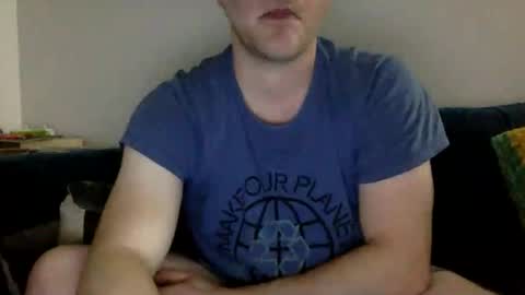 Snapshot of daveb709709709 chatting on 11/02/25, 02:36 daveb709709709 online show from 11/02/25, 02:36