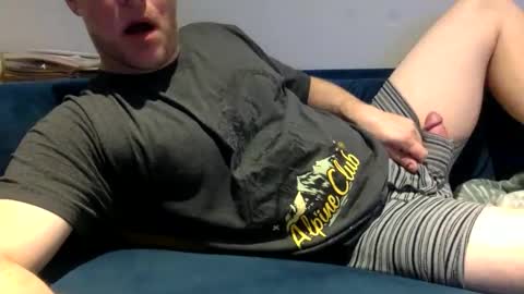 Snapshot of daveb709709709 chatting on 11/21/25, 03:16 daveb709709709 online show from 11/21/25, 03:16