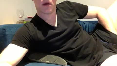 Snapshot of daveb709709709 chatting on 11/24/25, 02:44 daveb709709709 online show from 11/24/25, 02:44