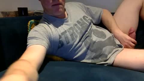 Snapshot of daveb709709709 chatting on 12/02/25, 03:01 daveb709709709 online show from 12/02/25, 03:01