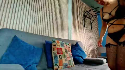 Snapshot of daveparker_ chatting on 03/17/26, 01:25 Dave online show from 03/17/26, 01:25