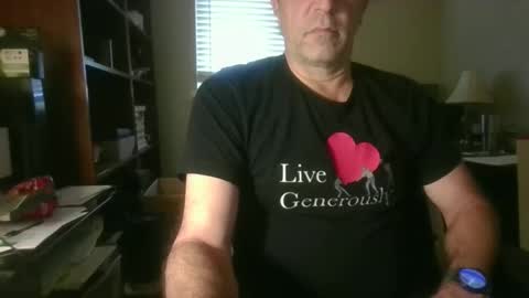 Snapshot of davethebooky chatting on 11/25/25, 07:14 Dave online show from 11/25/25, 07:14