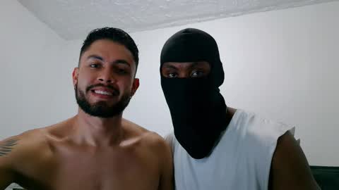 Dave y Salvatore online show from 12/22/25, 12:18