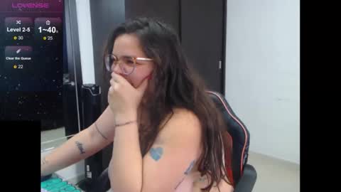 Snapshot of davianath chatting on 01/15/26, 01:26 daviana online show from 01/15/26, 01:26