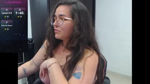 Snapshot of davianath chatting on 01/16/26, 08:46 daviana online show from 01/16/26, 08:46