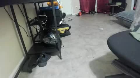 Snapshot of david089613 chatting on 11/25/25, 01:49 david089613 online show from 11/25/25, 01:49