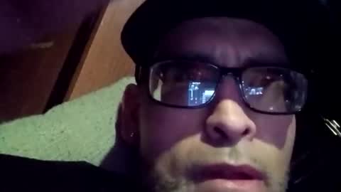 Snapshot of david3031438 chatting on 02/08/26, 02:20 David1438 online show from 02/08/26, 02:20