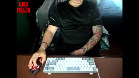 Snapshot of david_2789 chatting on 01/18/26, 02:32 David online show from 01/18/26, 02:32