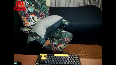 Snapshot of david_2789 chatting on 02/20/26, 12:07 David online show from 02/20/26, 12:07