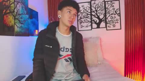 Snapshot of david_banks_ chatting on 02/09/26, 12:31 David online show from 02/09/26, 12:31