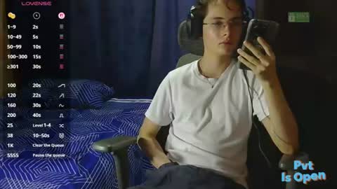 ProgrammerBoy online show from 07/05/26, 01:56