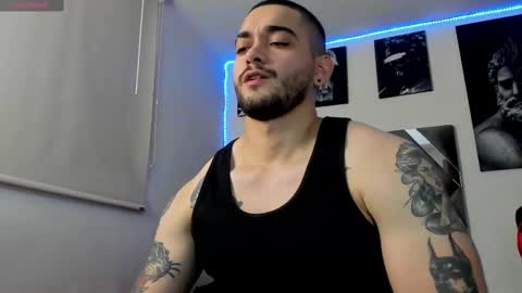 Snapshot of david_franco1 chatting on 02/19/25, 09:03 Twitter davidsanctum online show from 02/19/25, 09:03