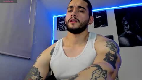 Snapshot of david_franco1 chatting on 03/10/25, 05:29 Twitter davidsanctum online show from 03/10/25, 05:29