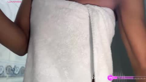 Snapshot of david_hot44 chatting on 01/08/26, 10:23 david_hot44 online show from 01/08/26, 10:23