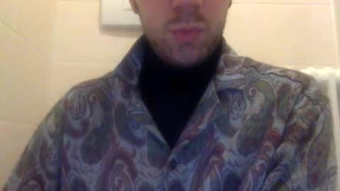 Snapshot of david_itdavid chatting on 02/19/25, 09:36 David online show from 02/19/25, 09:36