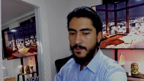 Snapshot of david_johnson372 chatting on 01/19/25, 02:15 Hey im David that loves to explore and speak their fantasies. Very open talktative and nice. Feel free to chat with me online show from 01/19/25, 02:15