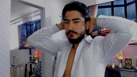 Snapshot of david_johnson372 chatting on 01/20/25, 02:46 Hey im David that loves to explore and speak their fantasies. Very open talktative and nice. Feel free to chat with me online show from 01/20/25, 02:46